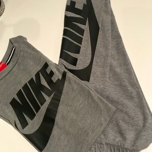 😍💜Nike women’s Set 💜😍
